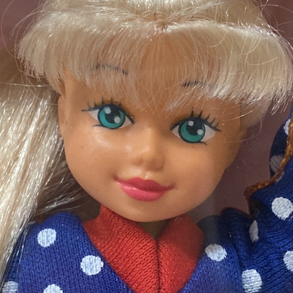 KATIE’S WORLD KATIE DOLL - Picture 5 of 16